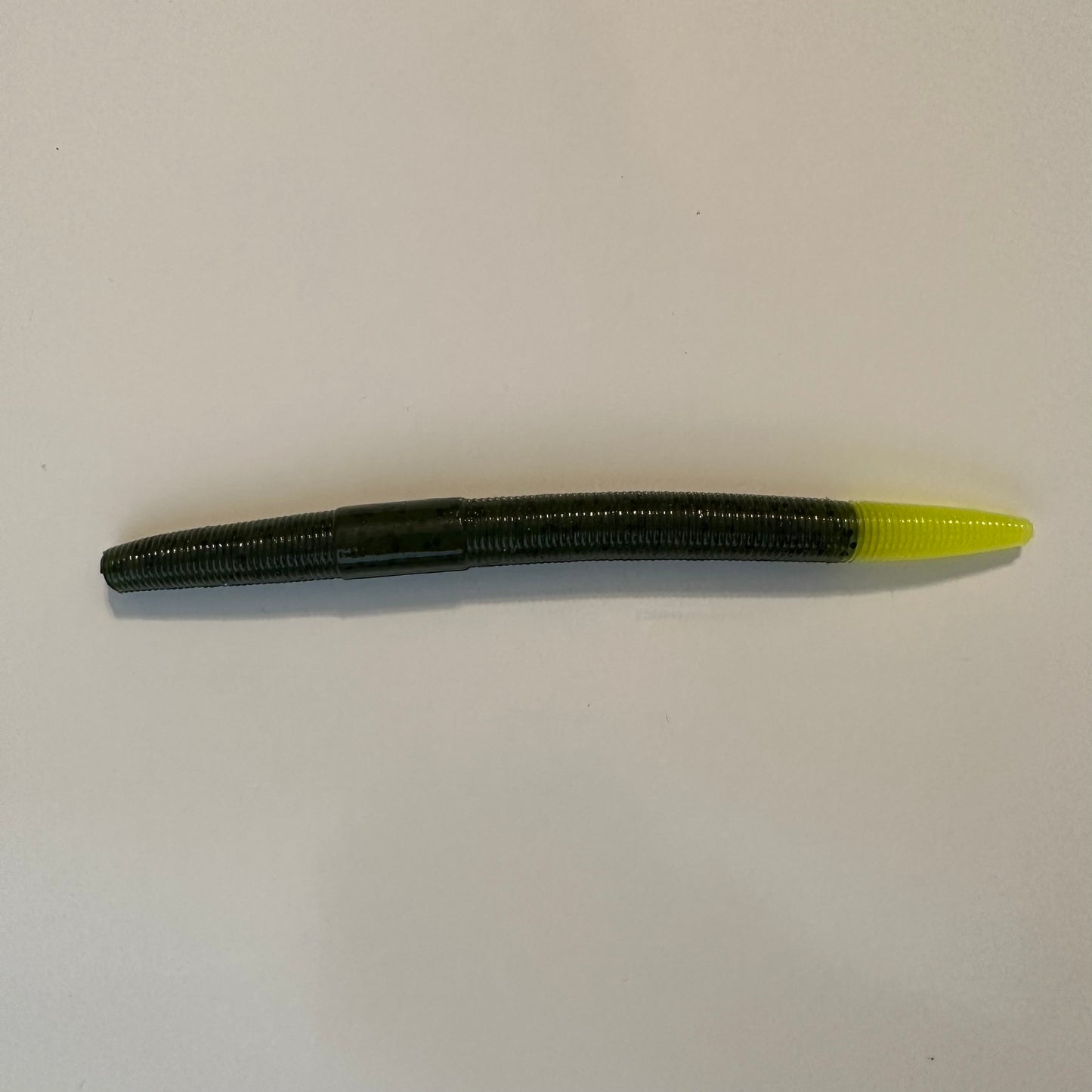 Magic Worms Chartreuse Tip